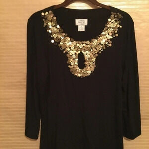 JUST BE~BLING BLOUSE~ WITH DIMENSIONAL DETAIL~MEDIUM~